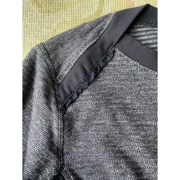 EUC Lululemon Base Runner Rulu Ruffle Coco Pique Top 6 - Picture 6 of 10